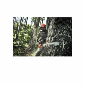 Alternative view of Husqvarna 390 XP 24″ 58GA Gas Chainsaw